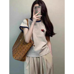 2025 Trendy Color-Blocked Round Neck Short-Sleeve T-Shirt for Women with Unique Design, Can Be Worn Outside, Versatile Top, Base Shirt