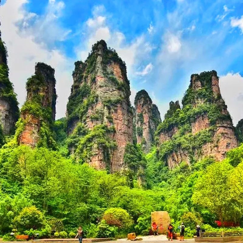 【私家团】张家界森林公园天门山玻璃栈道芙蓉镇凤凰4日游2-6人团