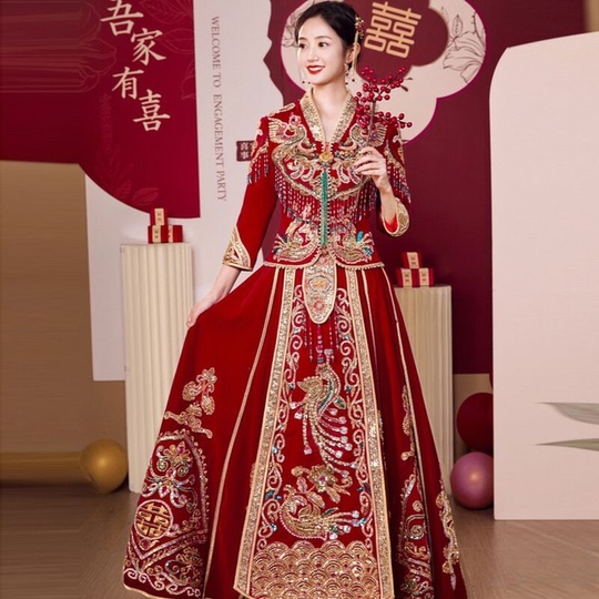 Romantic Origins Dragon & Phoenix Xiuhe Gown - Chinese Wedding Dress Romantic Origins Dragon & Phoenix Xiuhe Gown - Chinese Wedding Dress