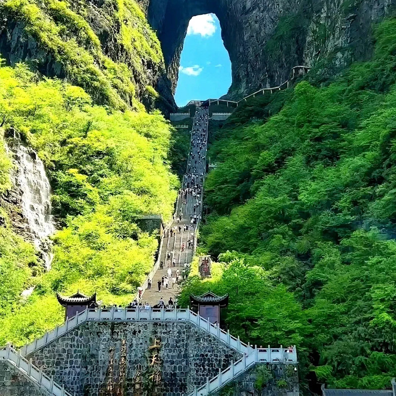 晚班湖南长沙高铁到张家界旅游3天2晚纯玩武陵源森林公园凤凰古城