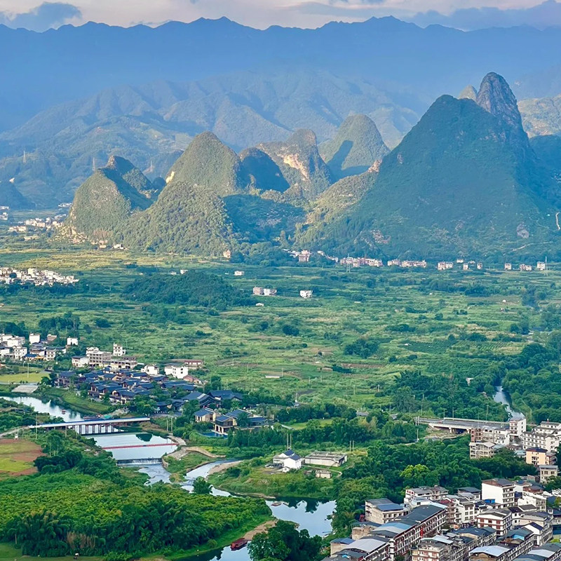 揭阳出发王牌桂林漓江古东瀑布世外桃源银子岩象鼻山双飞跟团5日