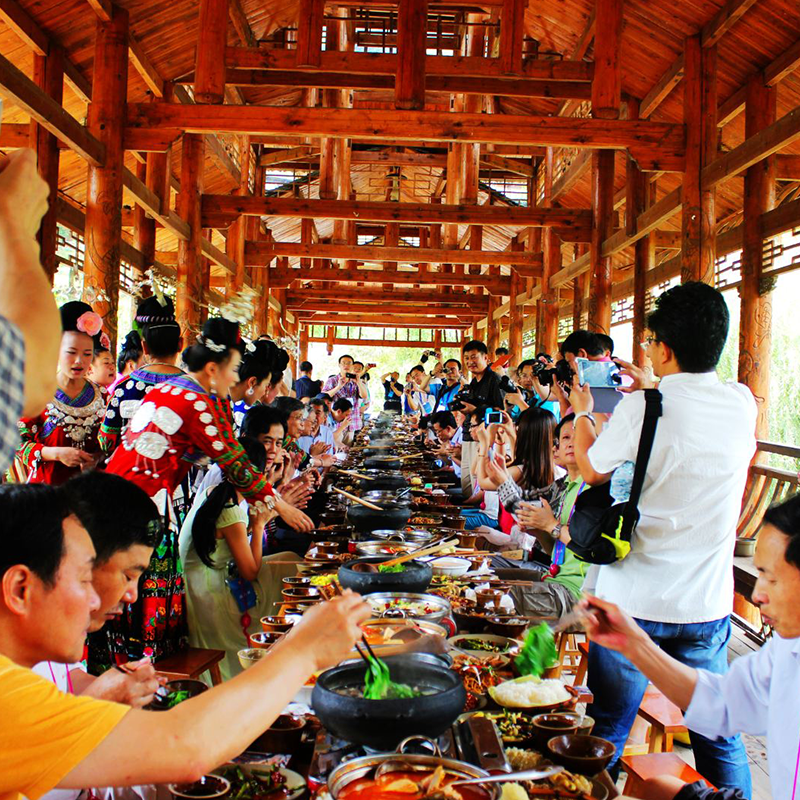 8人小团贵州4天3晚纯玩跟团游黄果树瀑布荔波小七孔西江千户苗寨