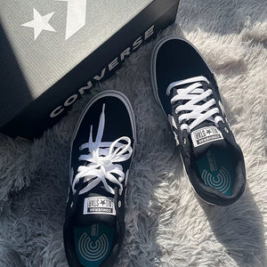 
Converse El Distrito 2.0 Comfortable and versatile Low-top Canvas shoes Men and women Black