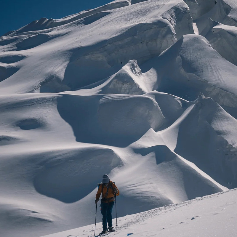 云南迪庆香格里拉哈巴雪山徒步登顶 1V1向导协助登顶 纯玩无购物