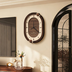 Medieval-Style Clock, Living Room Decorative Painting, New High-End Home Dining Room Clock, Creative Wall-Mounted Retro Wall Clock Painting