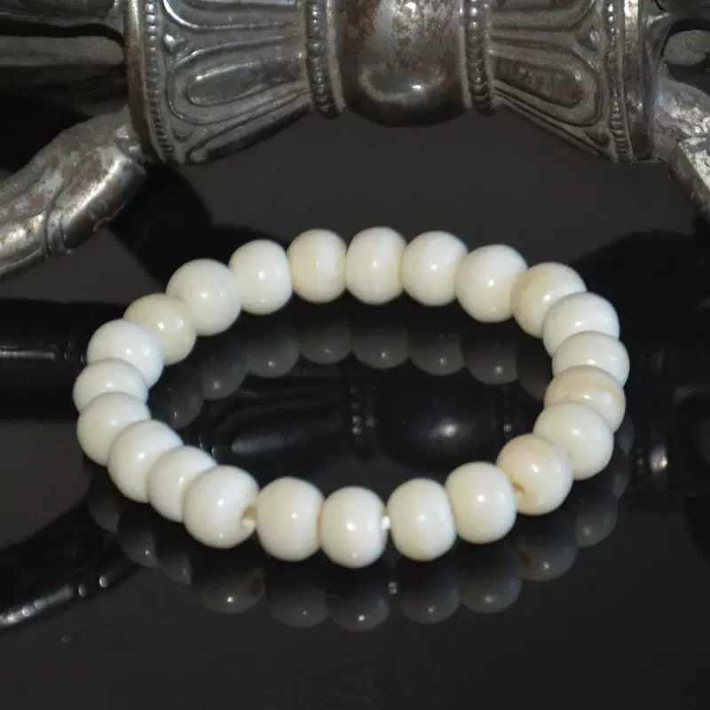 西蔵老礦龍紋紅朱砂虎牙三眼天珠 西蔵老礦龍紋紅朱砂虎牙三眼天珠