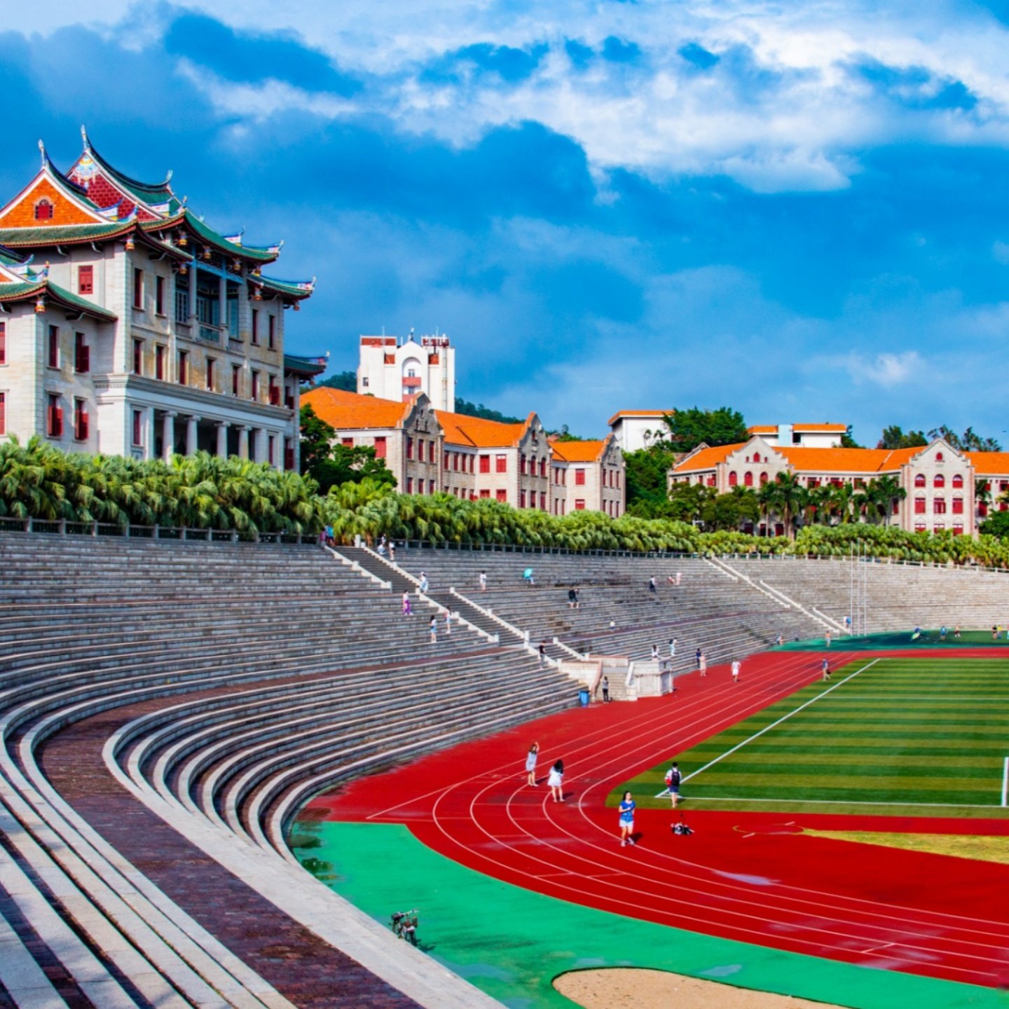 厦门鼓浪屿+环岛路+帆船出海+植物园+闽南传奇+云水谣土楼5日游