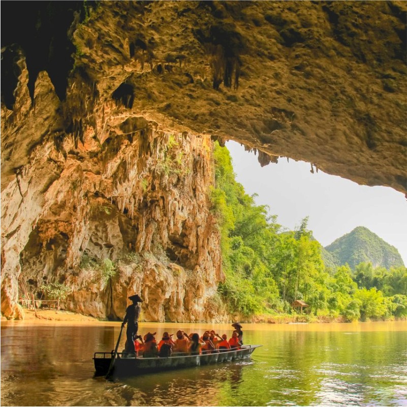 广西南宁巴马旅游三门海长寿村百魔洞2天1晚2-8人小团游