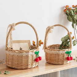 Liu Ruixuan Willow and Rattan Woven Pastoral Flower Decoration Princess Flower Basket Woven Basket Hand-Held Dried Flower Arrangement Woven Flower Basket Props