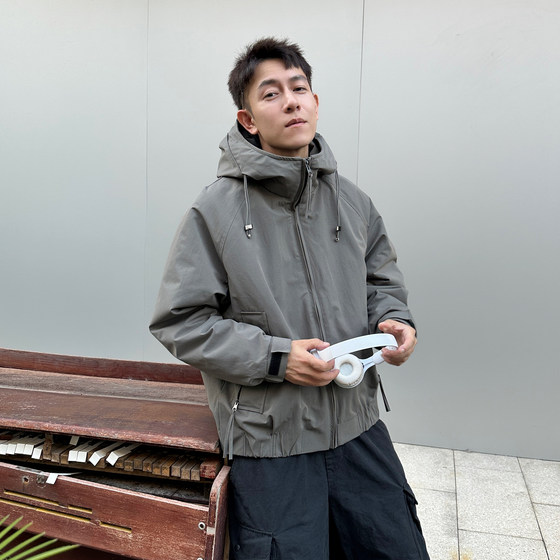 
New autumn and winter work jackets, warm cotton clothespins, cotton coats, loose hooded, cotton and thickened jackets for couples