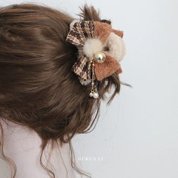 Christmas New Plush Bow Tassel Claw Clip for Women, Atmospheric Hair Clip, Back of the Head Shark Clip, Autumn and Winter Hair Accessory