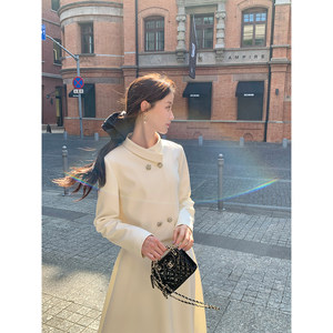 
JeJuna Fried Chicken Ouni Backlight Daughter Noble Lusi Small Jacket Hepburn Umbrella Dress Showing Elegance and Celebrity Set