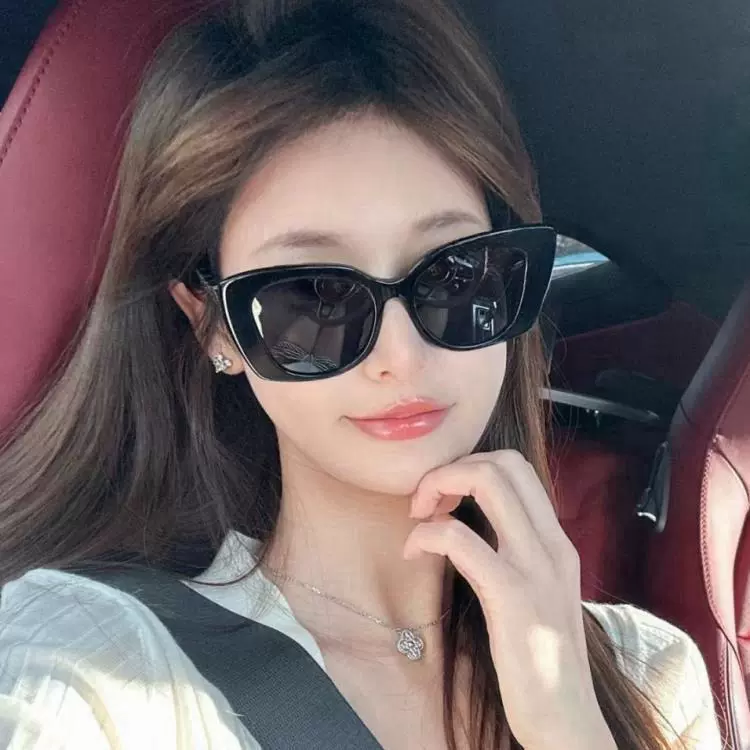 辛芷蕾同款墨镜女猫眼显脸小高颜值太阳镜防紫外线近视可配有度数-Taobao