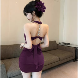 New Pure and Sexy Hot Girl Style Dress for Women, Summer Temperament, Solid Color, Slim Fit, Hip-Hugging Short Skirt