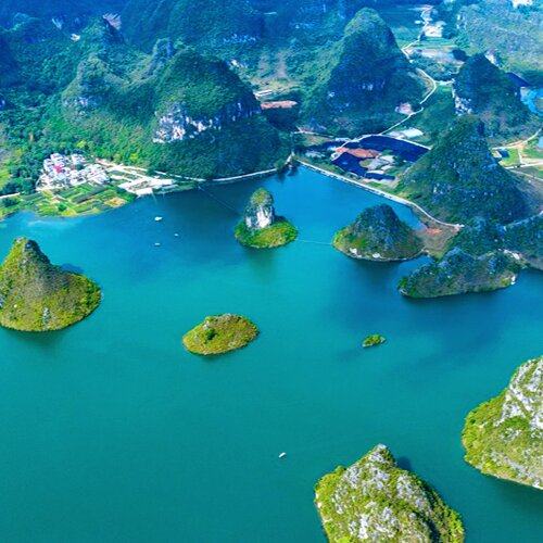 崇左出发 靖西鹅泉+渠洋湖含船游 一日游包车游含门票 上门接送
