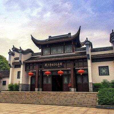 2-16人团韶山一日游小团 毛主席故居花明楼刘少奇故居 二环上门接