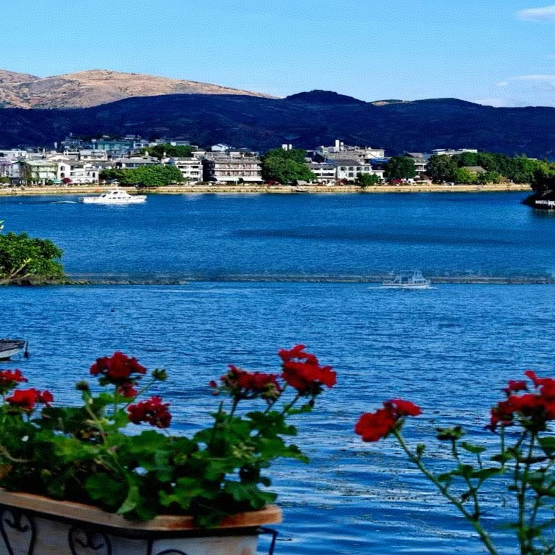 含机票 2-15人四钻团云南旅游昆明丽江古城洱海玉龙雪山6天5晚游