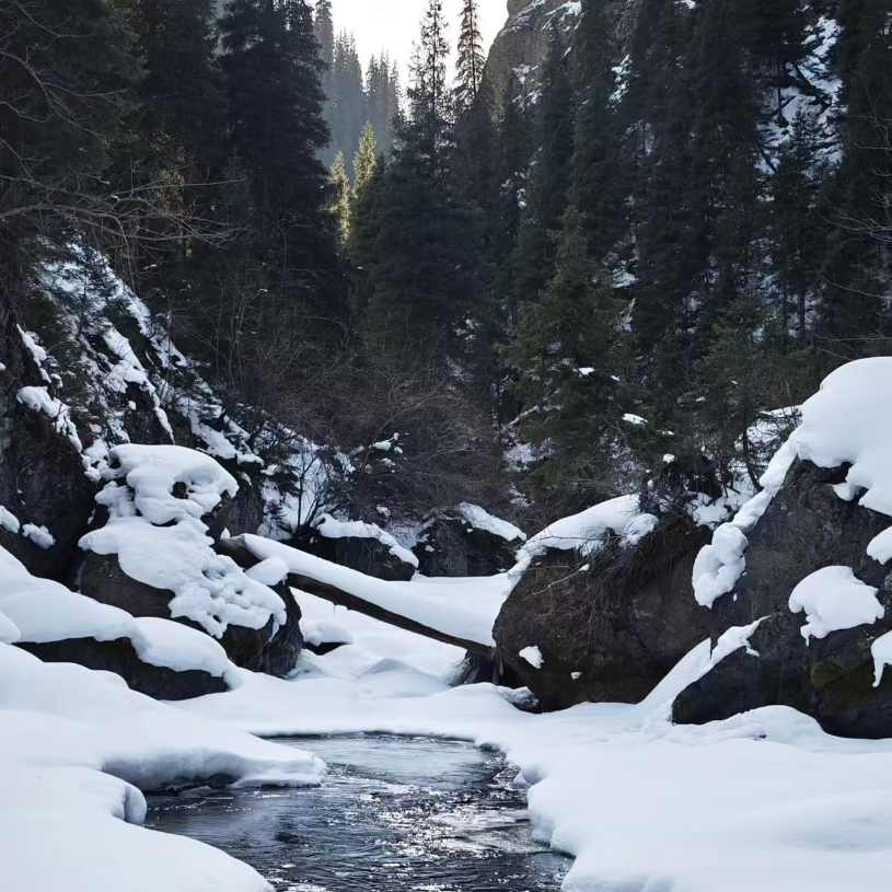 新疆旅游乌鲁木齐周边天山大峡谷一日游