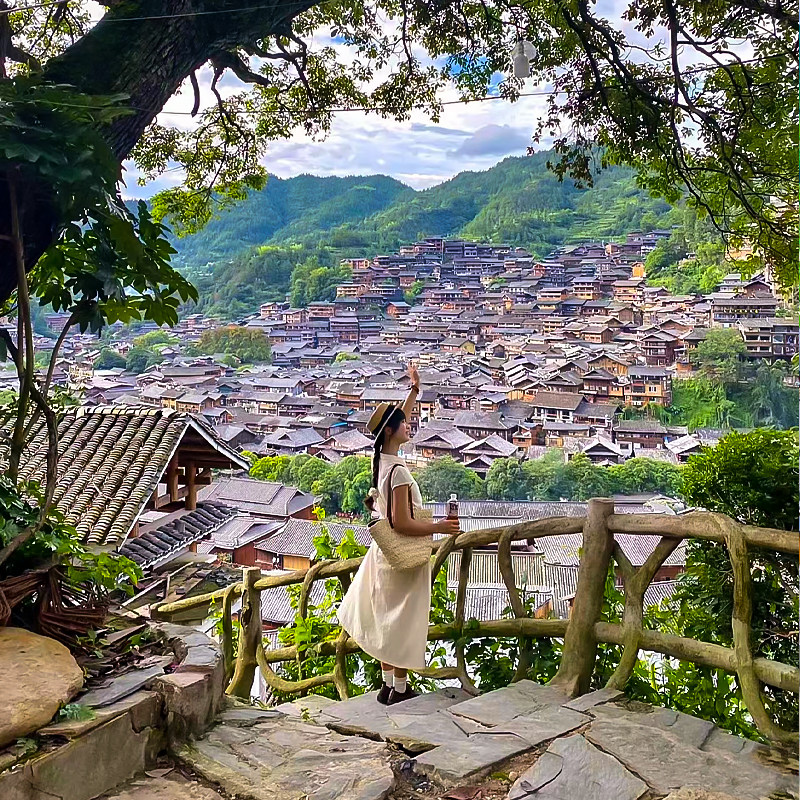 私家团贵州旅游纯玩半自由行5天4晚黄果树西江千户苗寨天眼小七孔