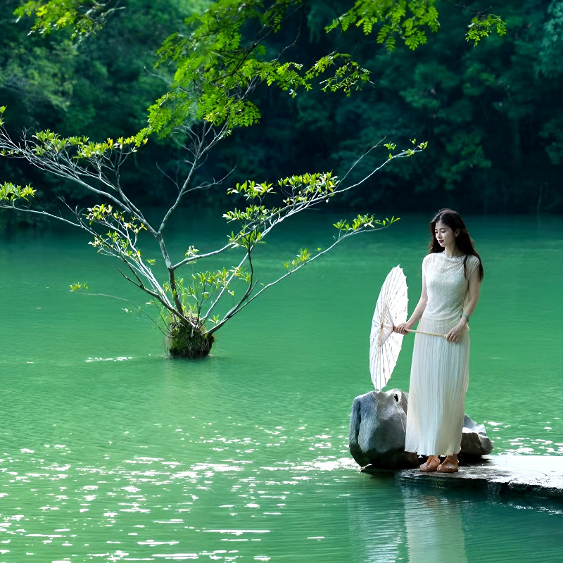 2-8人小团贵州旅游纯玩3天2晚跟团游黄果树小七孔西江苗寨纯玩团