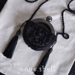 A Shell, Original Niche Design, Embroidered Beaded Flask, Juice Bottle, Crossbody Bag, Creative Gift for Best Friend