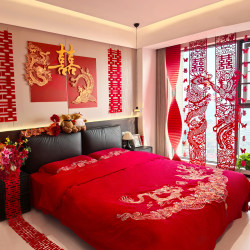 Wedding Decoration Set for Men and Women's Bedrooms, Creating a Festive Atmosphere for the Wedding Room, Including Garlands and Supplies for the Wedding Living Room