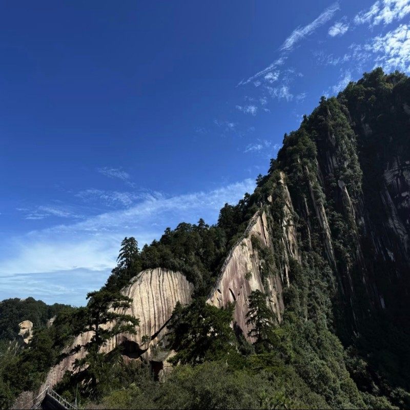 华山1日游,索道西峰上北峰下