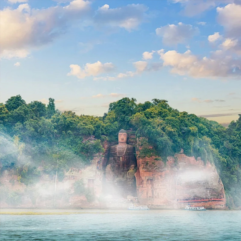 重庆+四川旅游6天 | 乐山大佛峨眉山金顶洪崖洞磁器口看表演SHOW