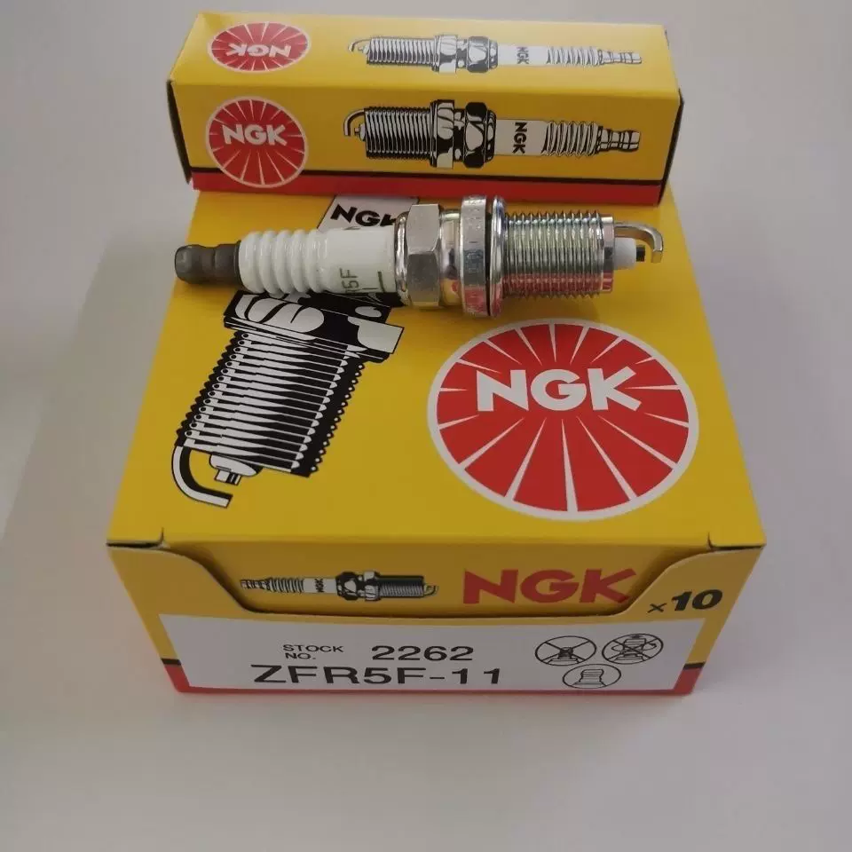 花火 NGK2262镍合金火花塞ZFR5F-11适用于指南者克莱斯勒铂锐道奇酷威