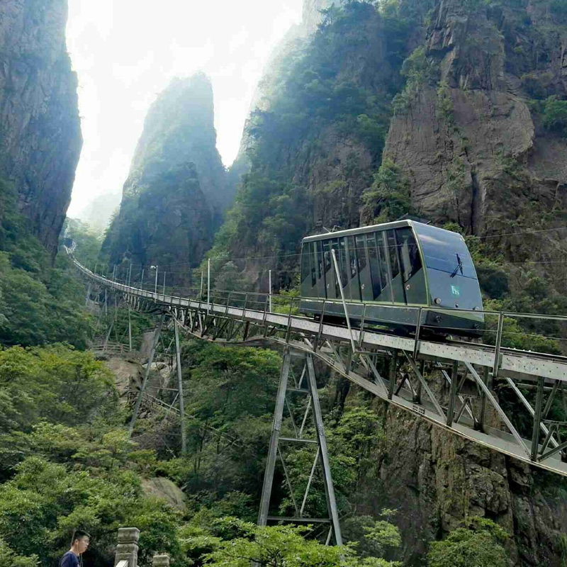 黄山旅游2人16人团免排队 高铁黄山北站接黄山二日游2天1晚住山顶