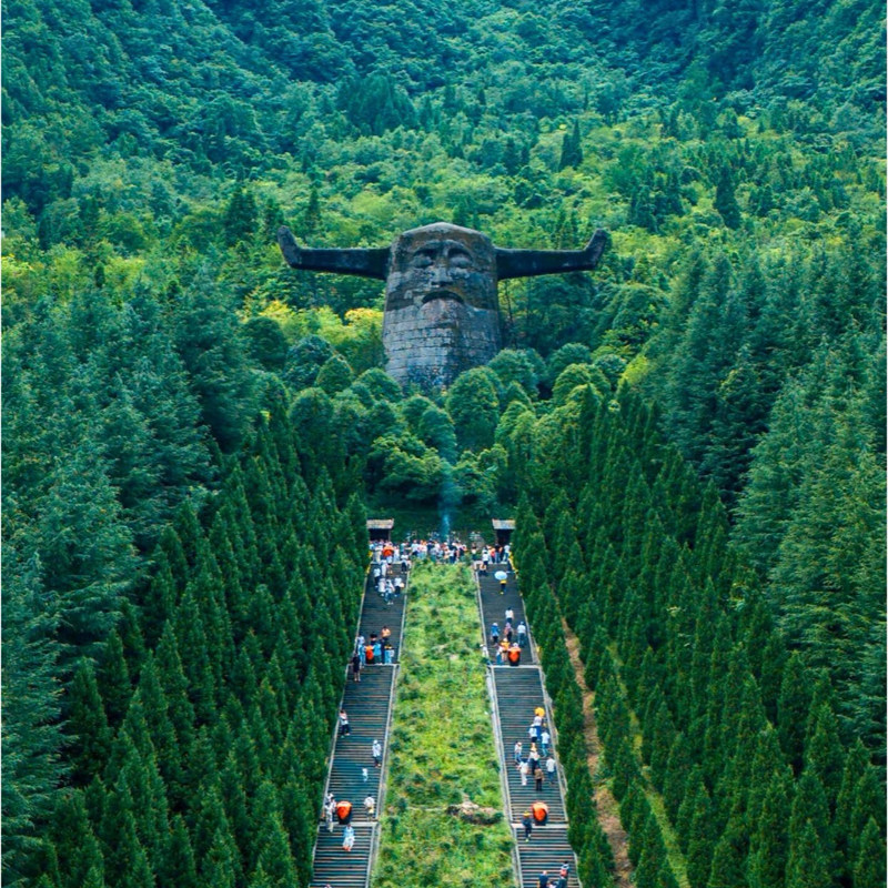 神农架旅游5日游 神农架大九湖神农顶官门山天生桥神农坛纯玩五日