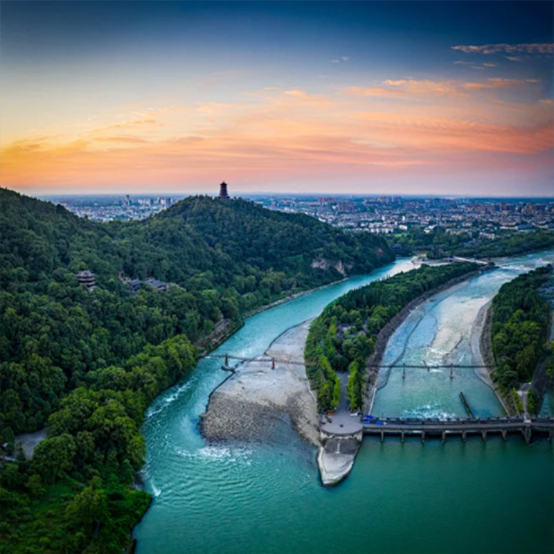 6天5晚纯玩|2+1保姆车四川旅游三星堆九寨沟黄龙都江堰大熊猫基地