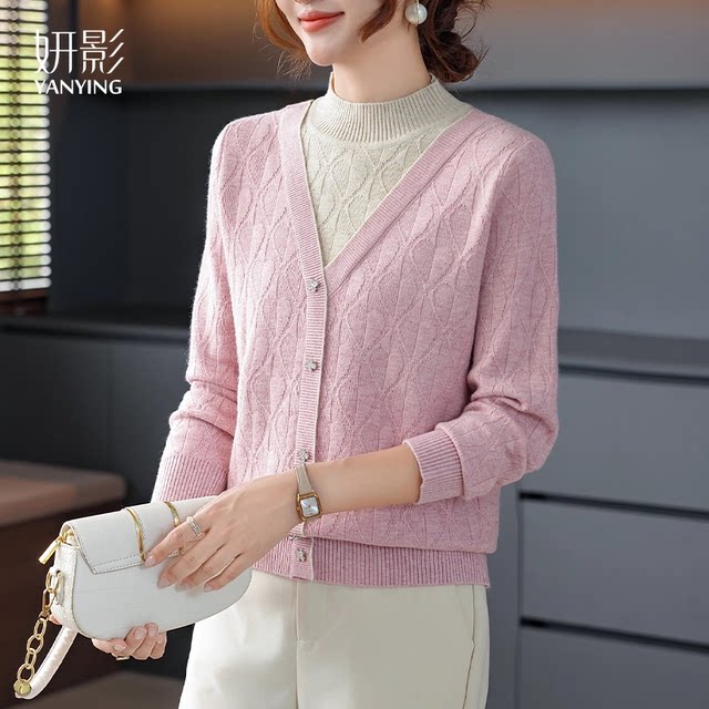 Yanying 2025 new middle-aged and elderly women's half turtleneck sweater bottoming fake two-piece sweater autumn casual