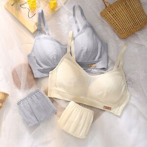 
Tube top bra women's thin J student high school girl small chest push-up no wire bra set to close the breasts summer