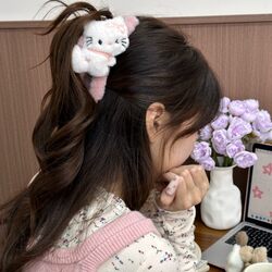 Autumn and Winter Plush Cute Kt Cat Claw Clip 2025 New Sweet Cartoon Back-Of-Head Hair Clip Shark Clip Hair Accessory