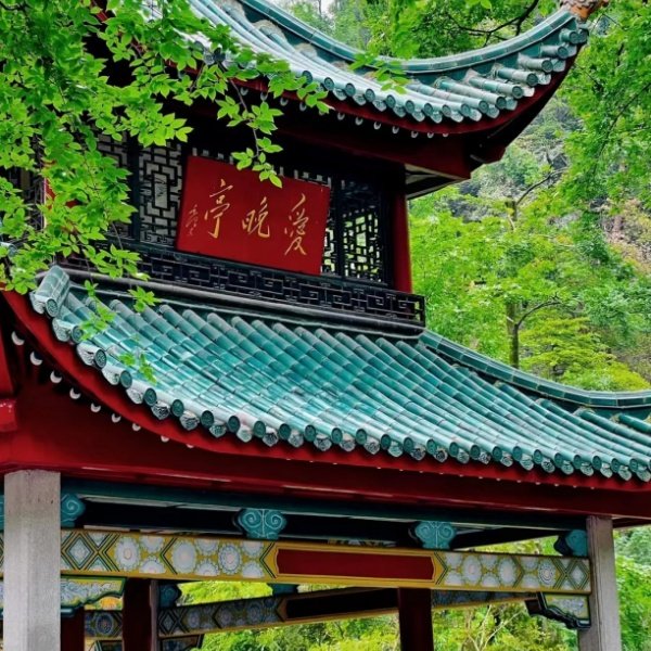 长沙一日游湖南省博物院橘子洲岳麓山岳麓书院湘江游轮纯玩小团