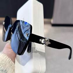 Sunglasses for Women, Uv Protection, Slimming Effect for Large Faces, High-End Feel, Driving, Outdoor, Polarized Sunglasses, 2026 New Model, Big Brand