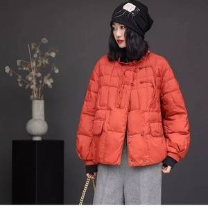 
Retro disc buckle fungus collar 90 white duck down down jacket for women winter new Korean style loose down jacket