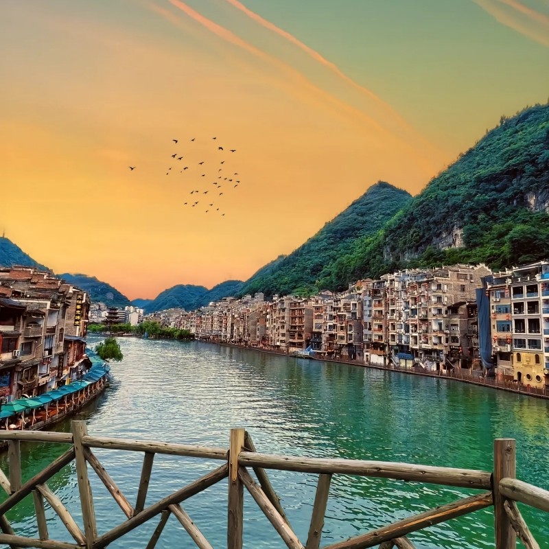 贵州镇远古城一日游贵阳出发私家团包车游上门接送独立成团