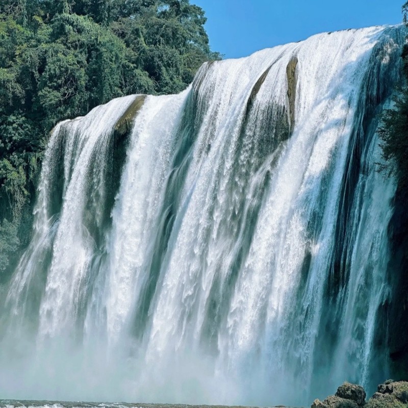 贵州旅游贵阳出发黄果树瀑布一日游精品小车团上门接送纯玩小团