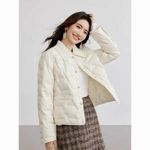 
Xiaoxiangfeng light and thin down jacket short style slimming rhombus plaid small gold buckle autumn and winter women's Korean style warm casual jacket