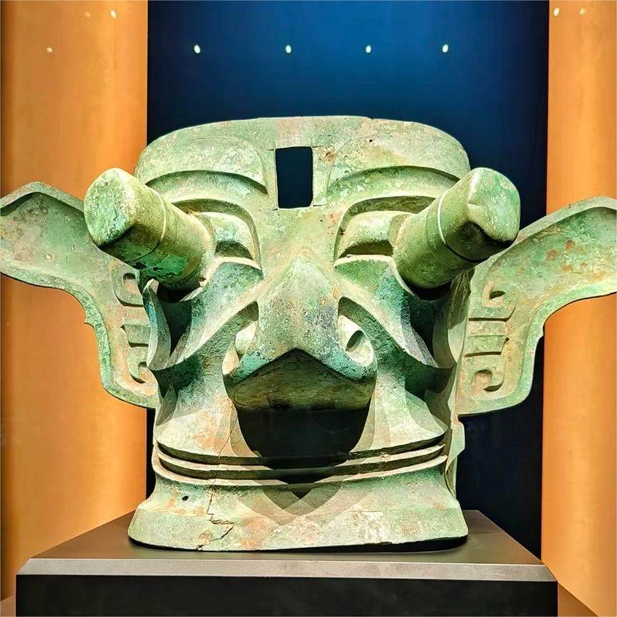 青城山+三星堆1日游私家团/含门票&纯玩&成都三环内上门接~