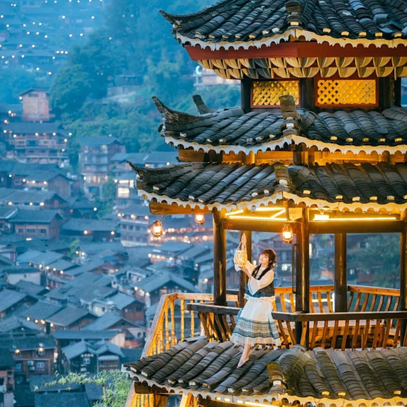 避暑最佳贵州旅游6天5晚纯玩梵净山大小七孔黄果树西江苗寨29人团