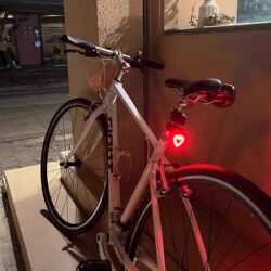 Mountain Bike Night Riding Tail Light Heart-Shaped Flashing Decorative Signal Light Road Bike Riding Equipment Warning Light