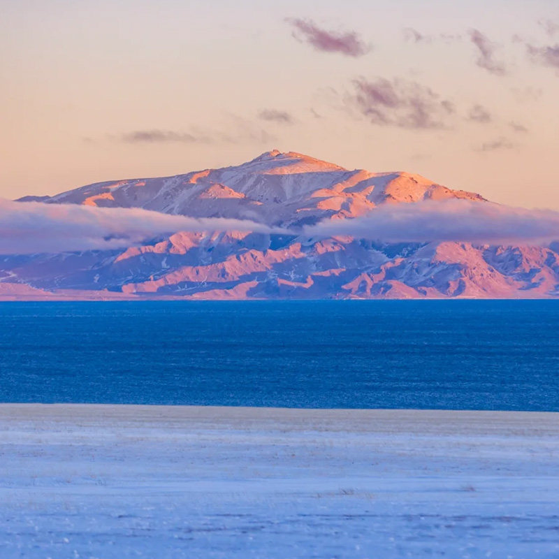 新疆滑雪小团海上魔鬼城禾木喀纳斯赛里木湖8天7晚拼车小团头等舱