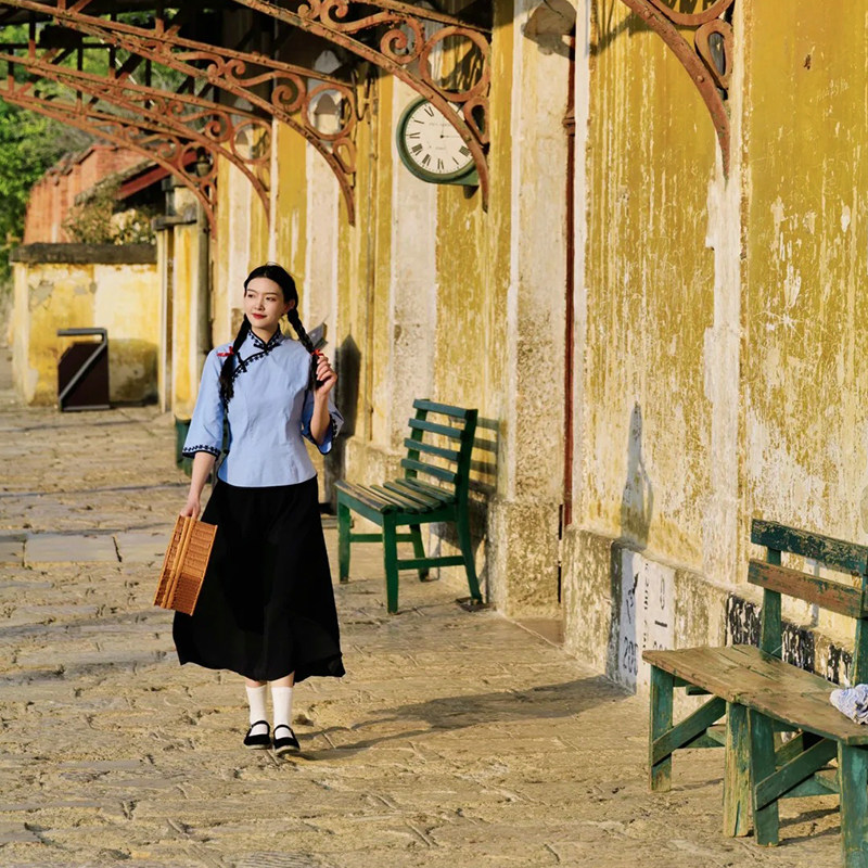 云南小众旅游景点/抚仙湖/元阳梯田/普者黑/6天5晚-飞猪旅行