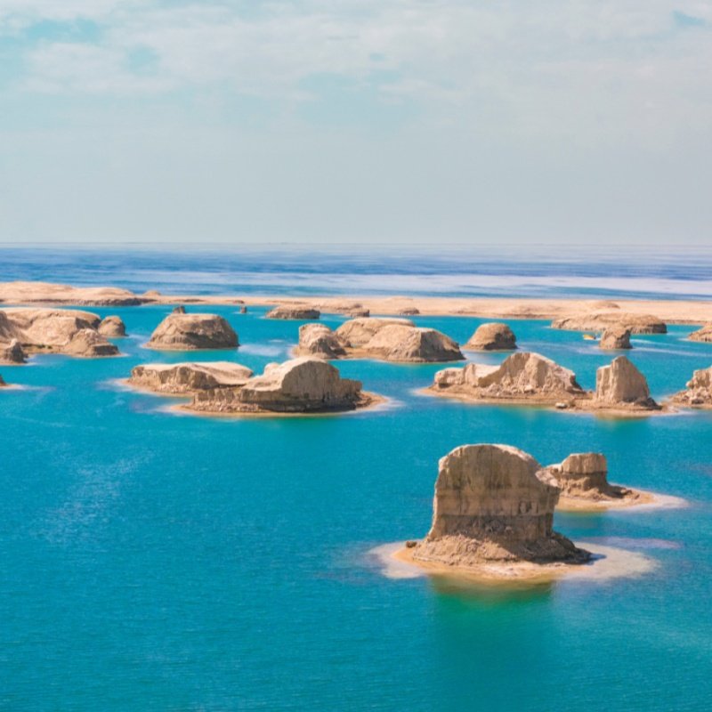 青海湖+水上雅丹+315U型公路+察尔汗盐湖+敦煌+丹霞9日游 8人小团