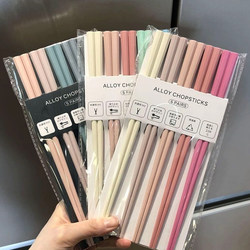 Alloy Chopsticks Household Set ins Pieces, High Temperature Resistant, Antibacterial, Anti-Mold, Non-Slip, High-End Tableware for Family Meal Sharing