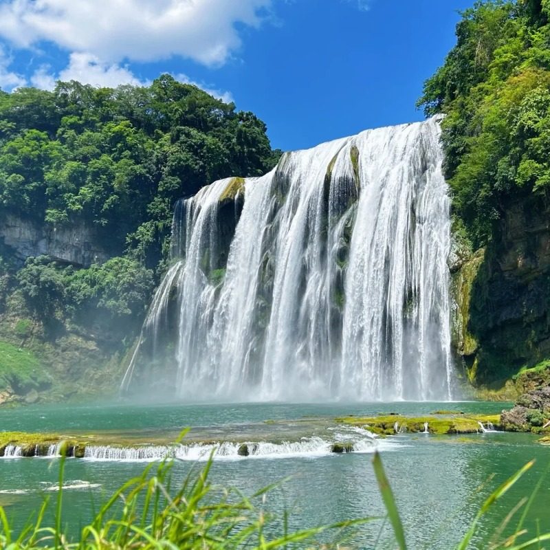 【一单一团】贵州旅游黄果树小七孔西江苗寨天眼5天4晚跟团游真纯