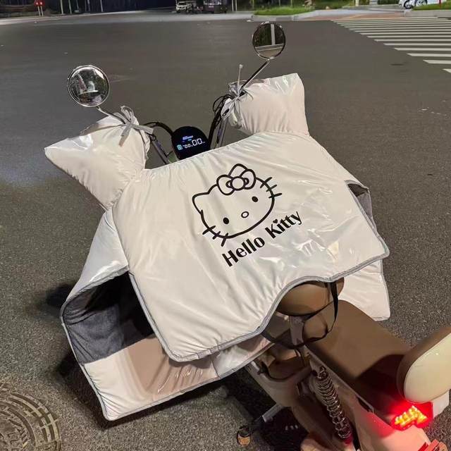 Electric vehicle windshield quilt imported from Japan, winter velvet thickening, waterproof, windproof and warm, Yadi Emma desk bell